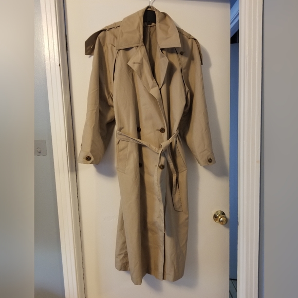 COPY - Fairweather Trench Coat - Picture 4 of 4